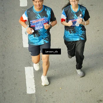 Runner Photo 7687865