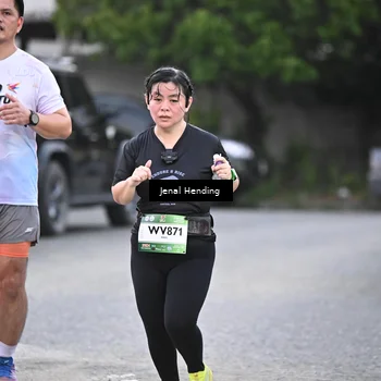 Runner Photo 7687880