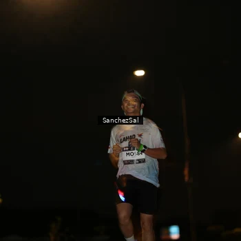 Runner Photo 7687882
