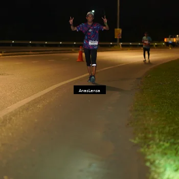 Runner Photo 7687898
