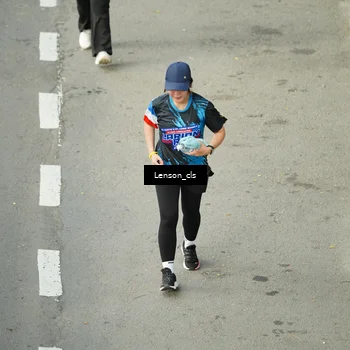 Runner Photo 7687906