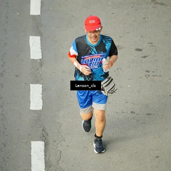 Runner Photo 7687920
