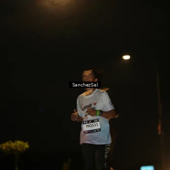 Runner Photo 7687922