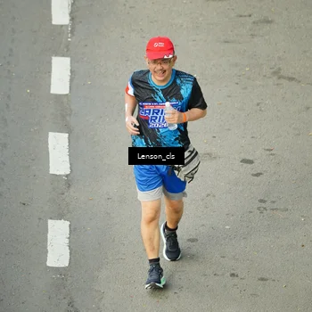 Runner Photo 7687924