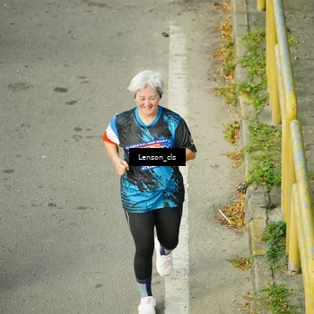 Runner Photo 7687925