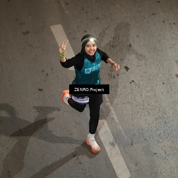 Runner Photo 7687932