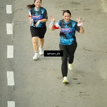 Runner Photo 7687944