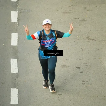 Runner Photo 7687945