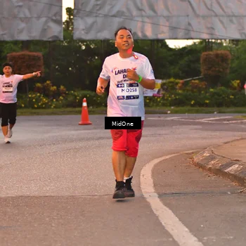 Runner Photo 7687949