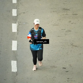 Runner Photo 7687951