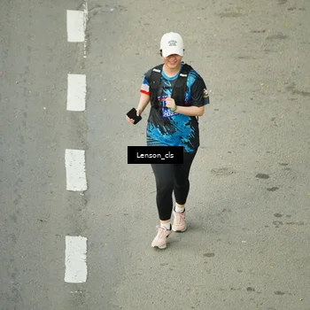 Runner Photo 7687952