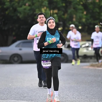 Runner Photo 7687954
