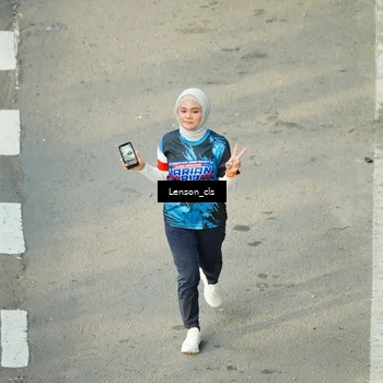Runner Photo 7687984