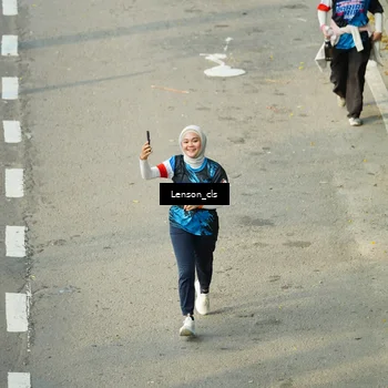 Runner Photo 7687989