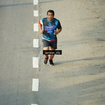 Runner Photo 7688010