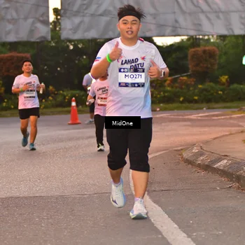 Runner Photo 7688015