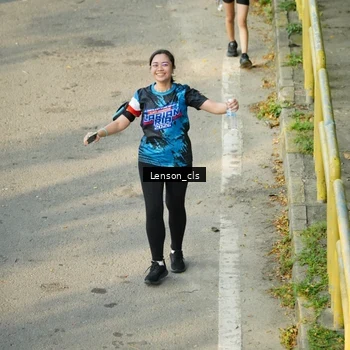 Runner Photo 7688024