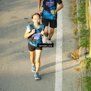 Runner Photo 7688028