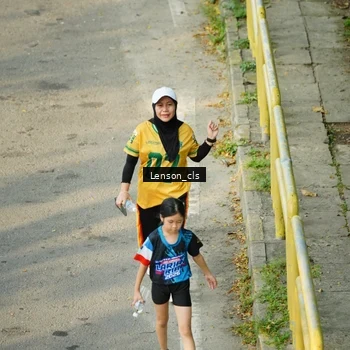Runner Photo 7688038
