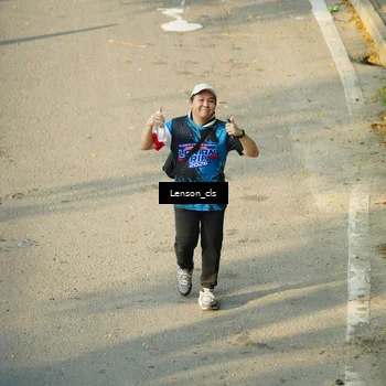 Runner Photo 7688043