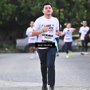 Runner Photo 7688047