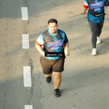 Runner Photo 7688053