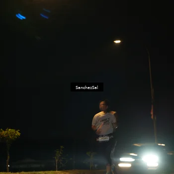 Runner Photo 7688063