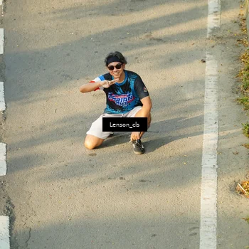 Runner Photo 7688074