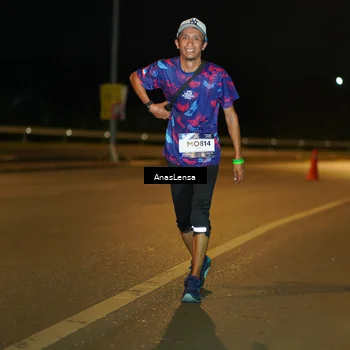 Runner Photo 7688082
