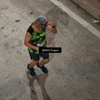 Runner Photo 7688087