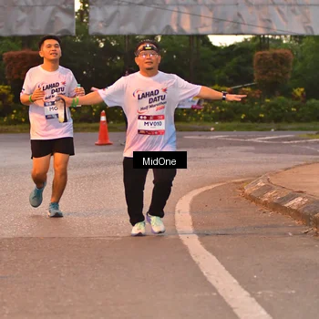 Runner Photo 7688107