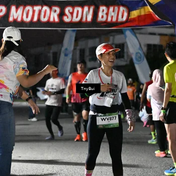 Runner Photo 7688124