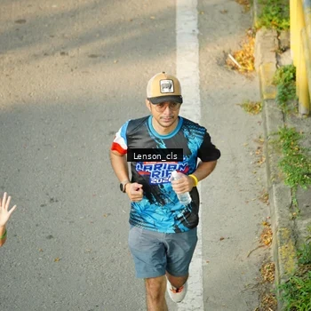 Runner Photo 7688134