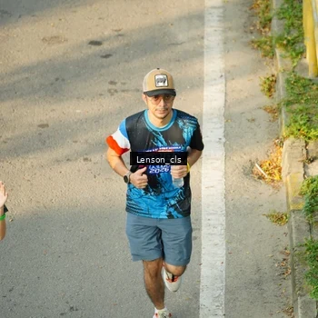 Runner Photo 7688138