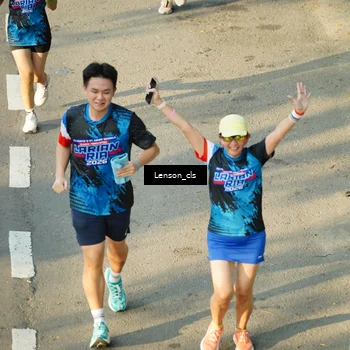 Runner Photo 7688146