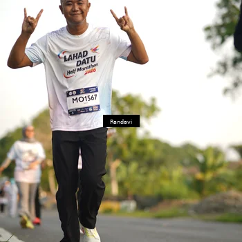 Runner Photo 7688155
