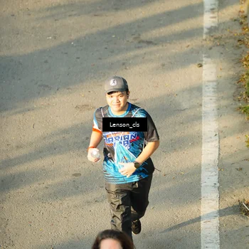 Runner Photo 7688157
