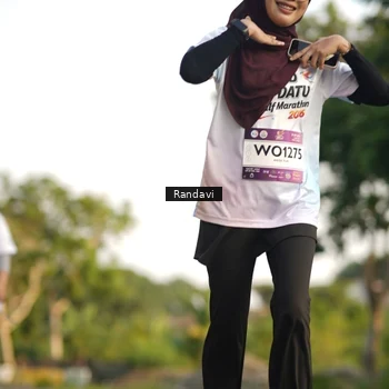Runner Photo 7688169