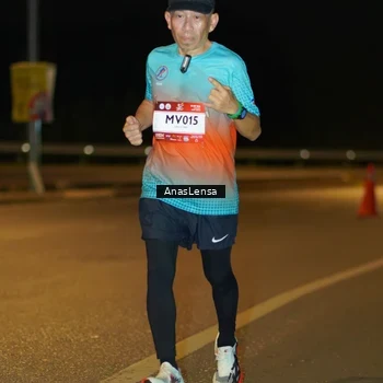 Runner Photo 7688180