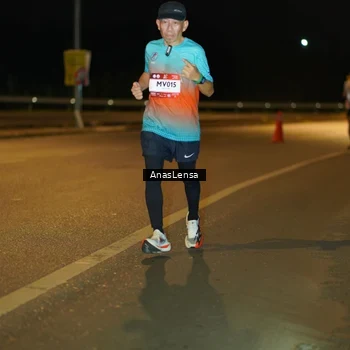 Runner Photo 7688181