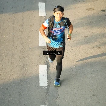 Runner Photo 7688191