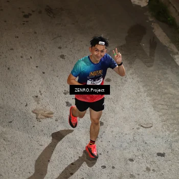 Runner Photo 7688193