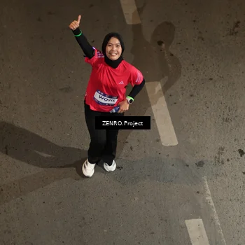 Runner Photo 7688195