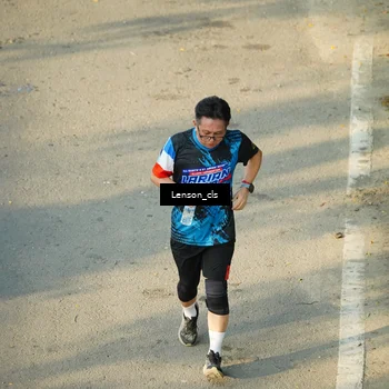 Runner Photo 7688204