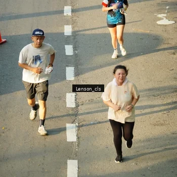 Runner Photo 7688221