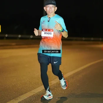 Runner Photo 7688248