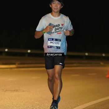 Runner Photo 7688256