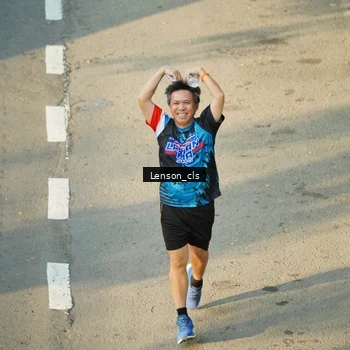 Runner Photo 7688261