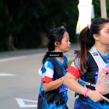 Runner Photo 7688263