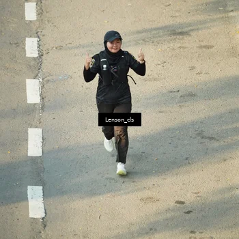 Runner Photo 7688267
